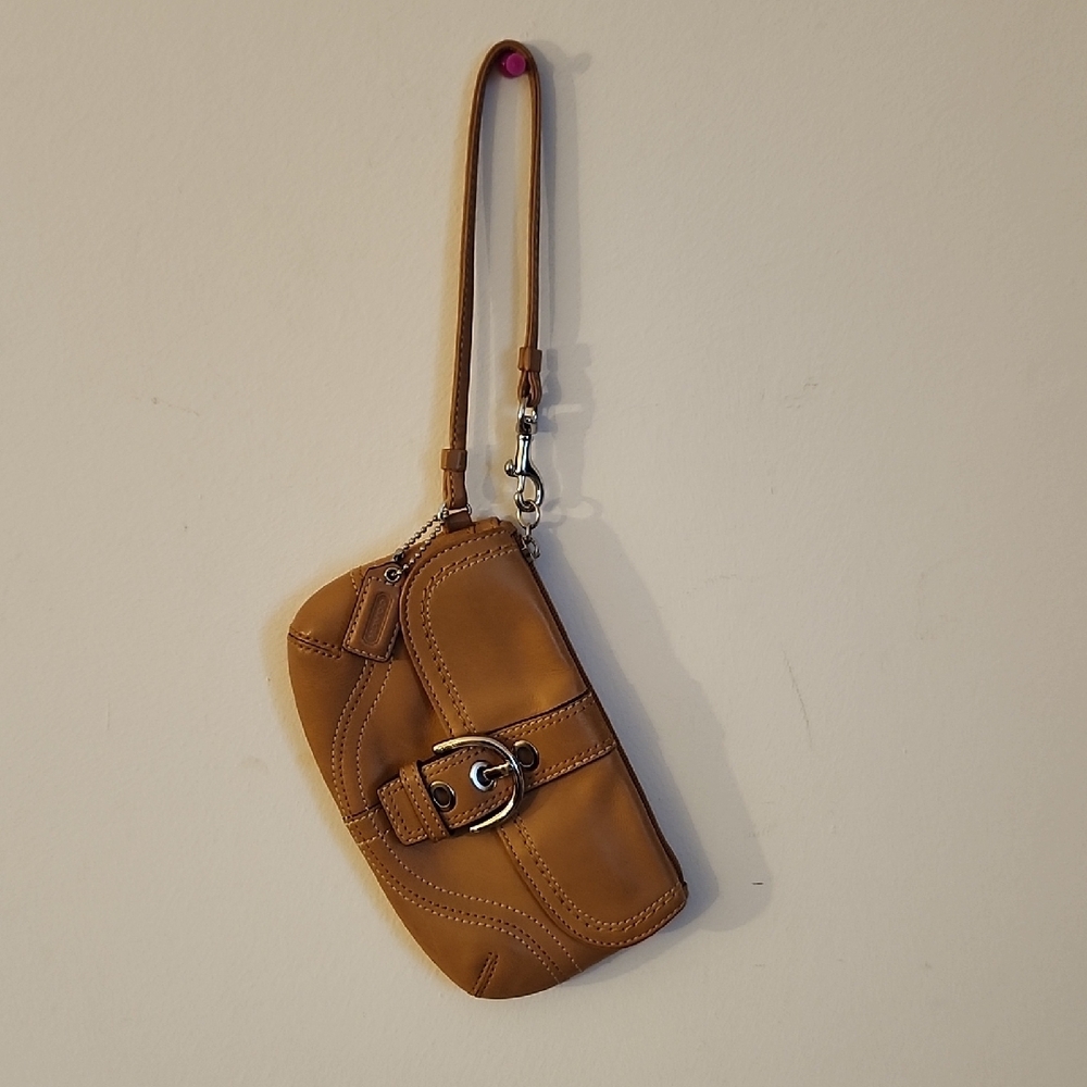 Coach Soho Capri Wristlet - Picture 3 of 14